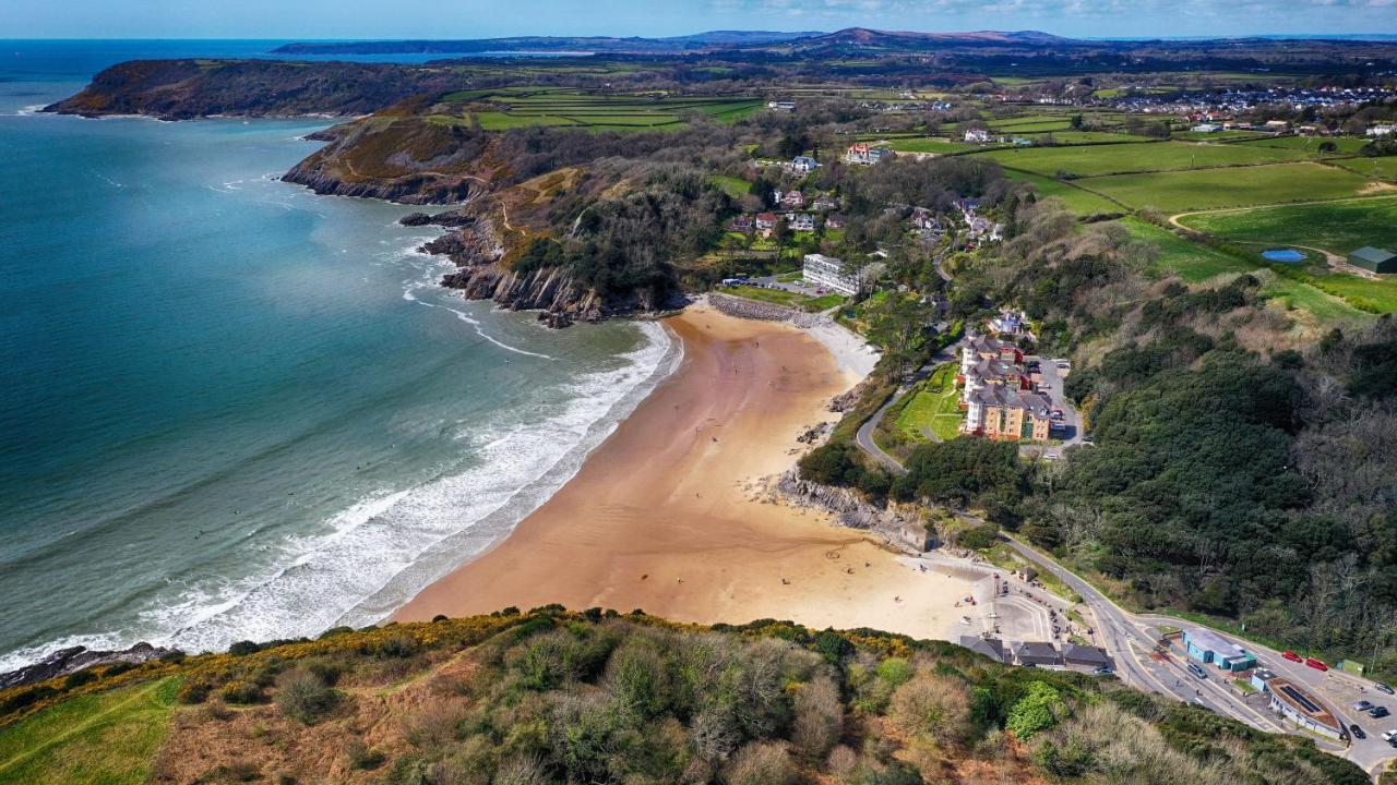 Caswell Beach Chalet 70 Located In Gower Peninsula Swansea Bagian luar foto